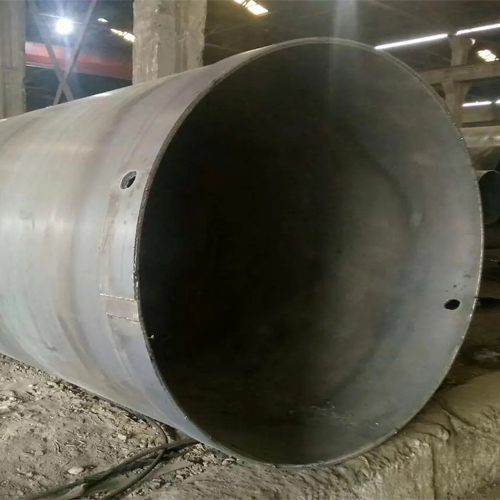 选择延边钢护筒的材质时，主要考虑哪些因素